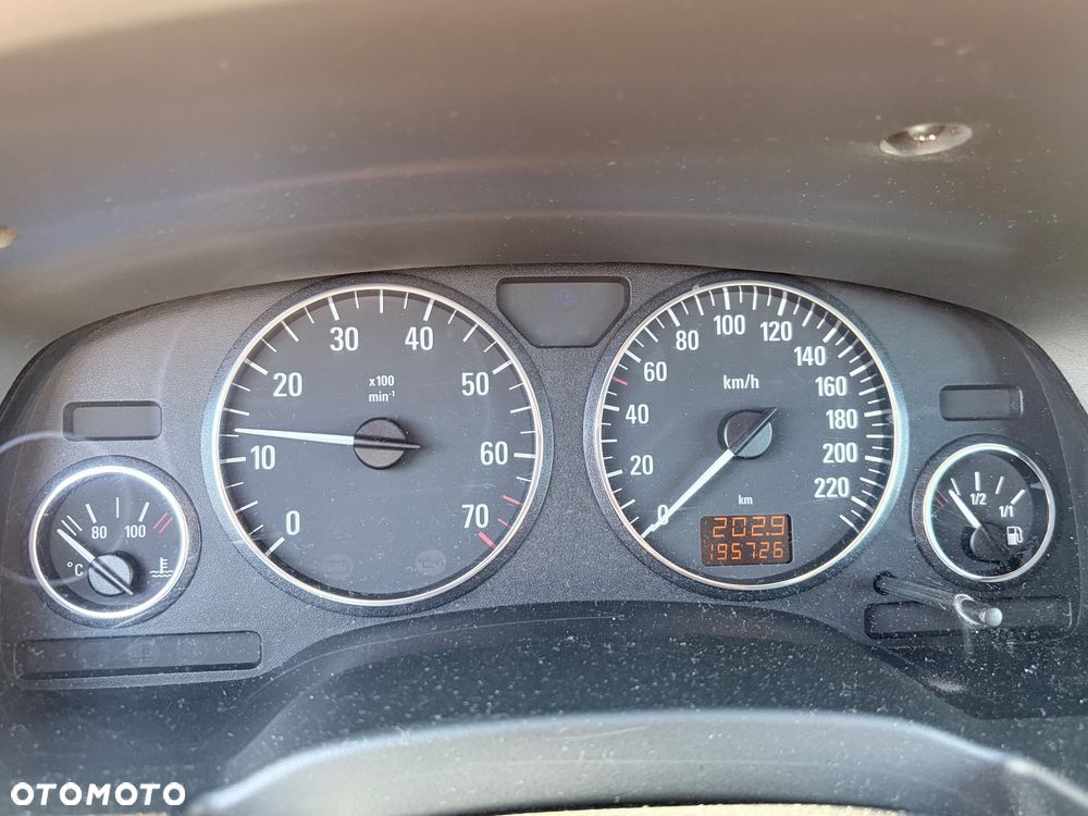 Opel Zafira 1.8 16V Elegance - 8