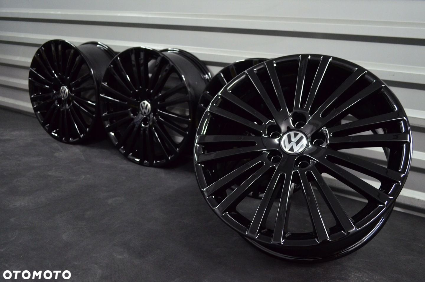 Felgi 5x112 R18 VW Passat GOLF 5 GTI R-32 6 7 8 9 - 2