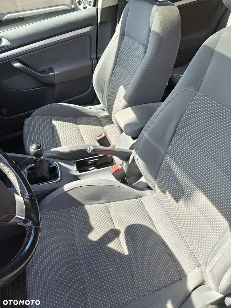 Volkswagen Golf 1.9 TDI Comfortline - 5