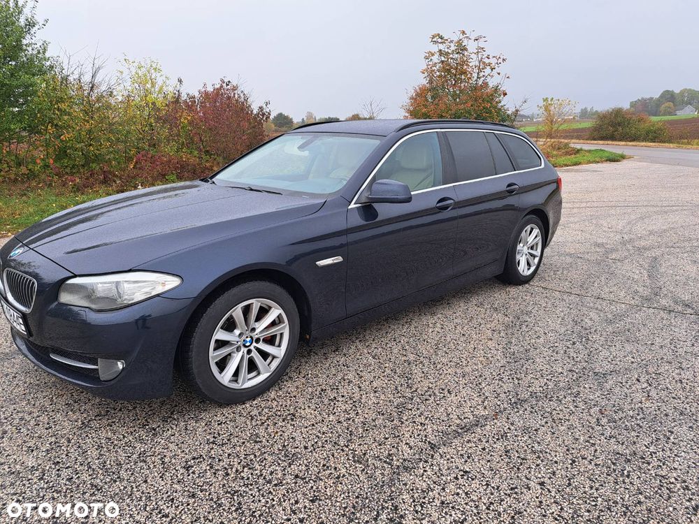 BMW Seria 5 520d Luxury Line - 1