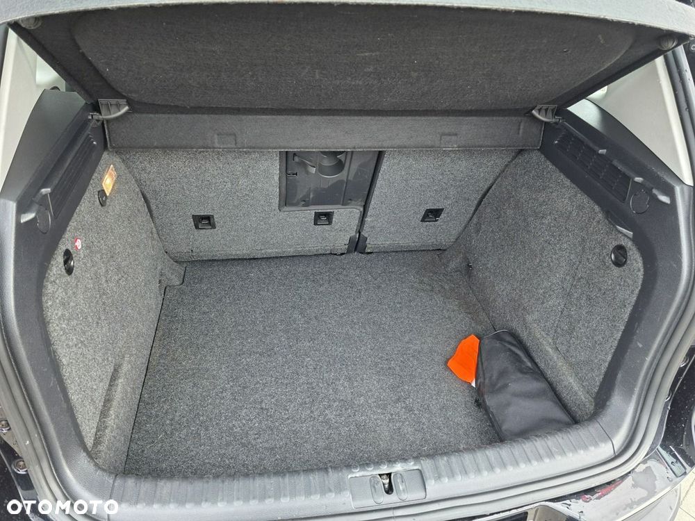 Volkswagen Tiguan - 9