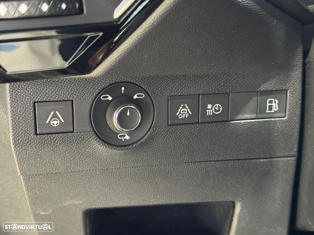 DS DS7 Crossback E-Tense Performance Line EAT8 - 15