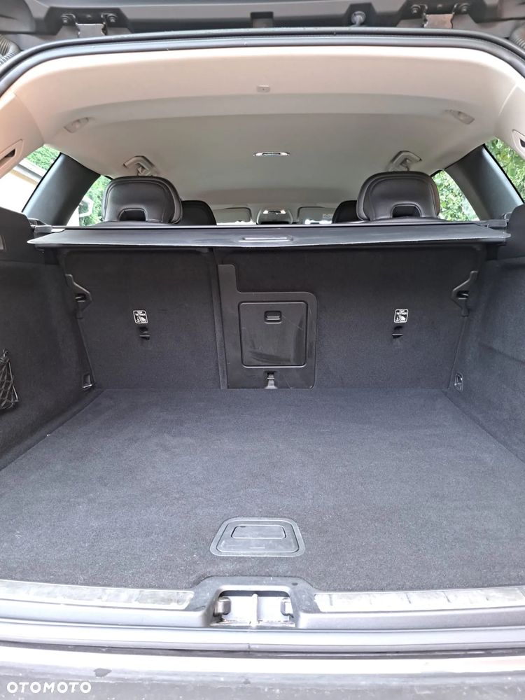 Volvo XC 60 D4 Geartronic Momentum Pro - 16