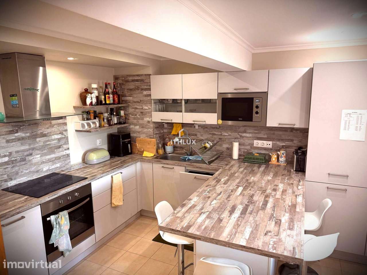 Apartamento T3 mobilado com vista verde em zona privilegiada de Cascai - Grande imagem: 2/15