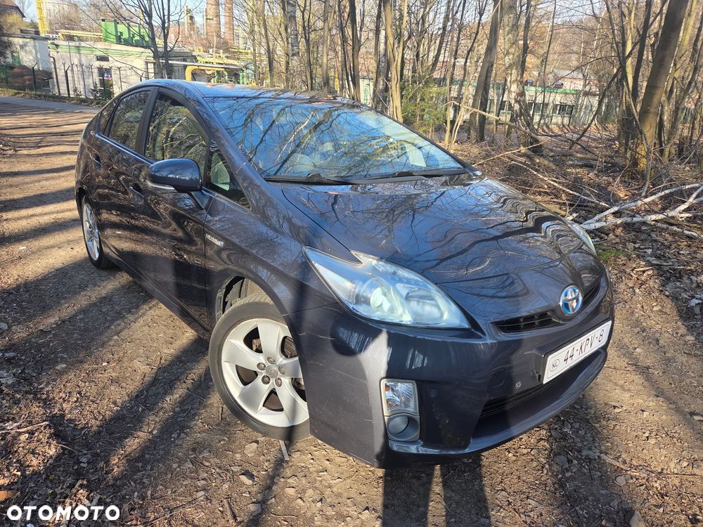 Toyota Prius 1.8 HSD Sol - 2