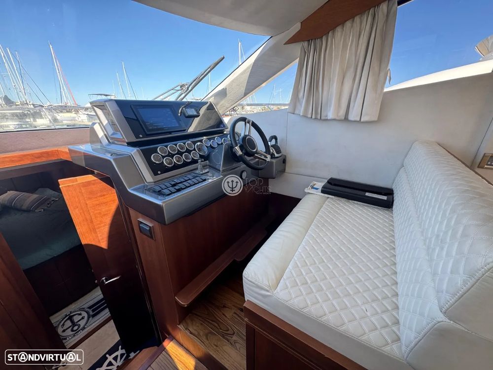 Galeon 380 FLY - 8