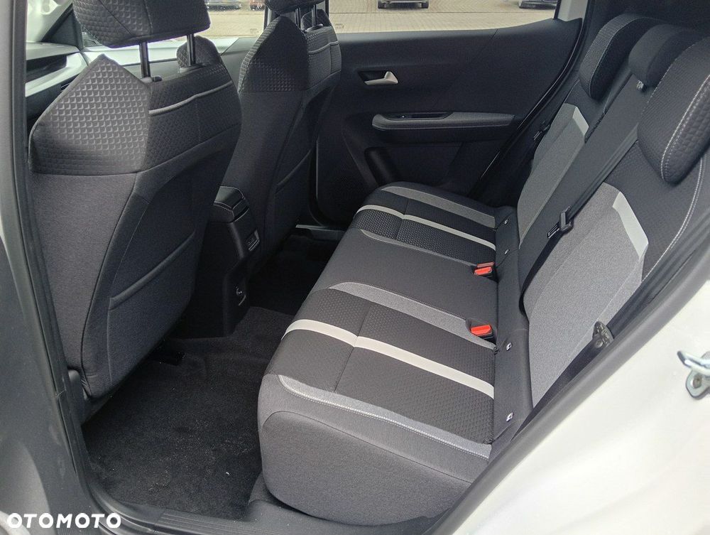 Opel Frontera - 17
