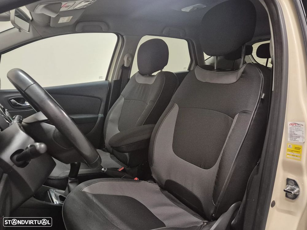 Renault Captur 1.5 dCi Exclusive - 17