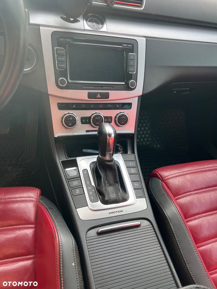 Volkswagen CC 2.0 TDI 4Motion BlueMotion Technology DSG - 4