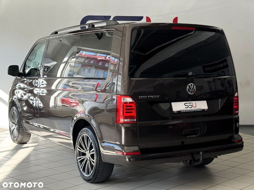 Volkswagen Multivan - 13