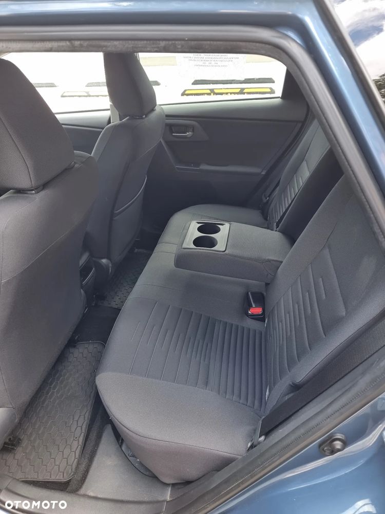 Toyota Auris - 10