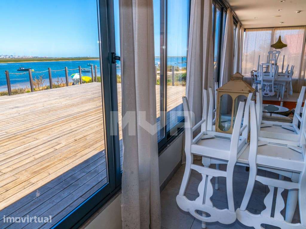 Restaurante na Praia de Faro - Grande imagem: 4/30