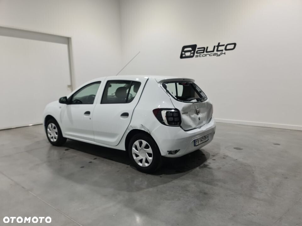 Dacia Sandero - 4