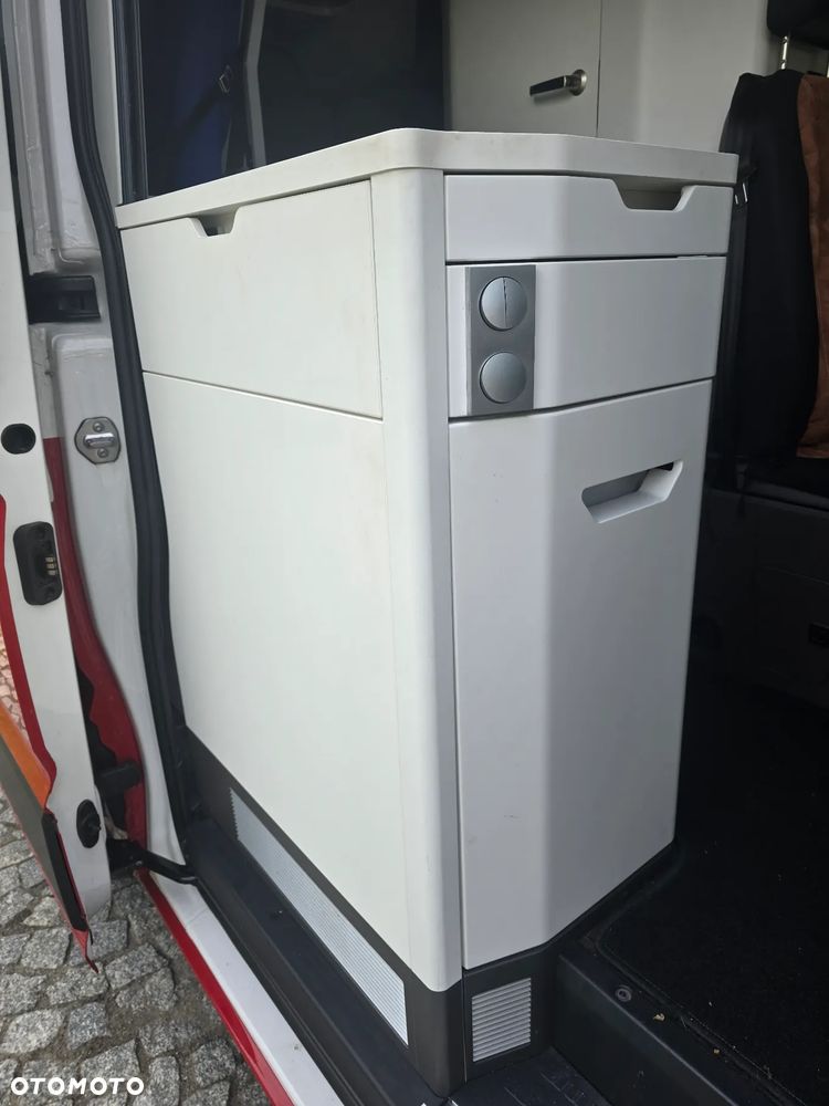 Volkswagen Crafter - 11