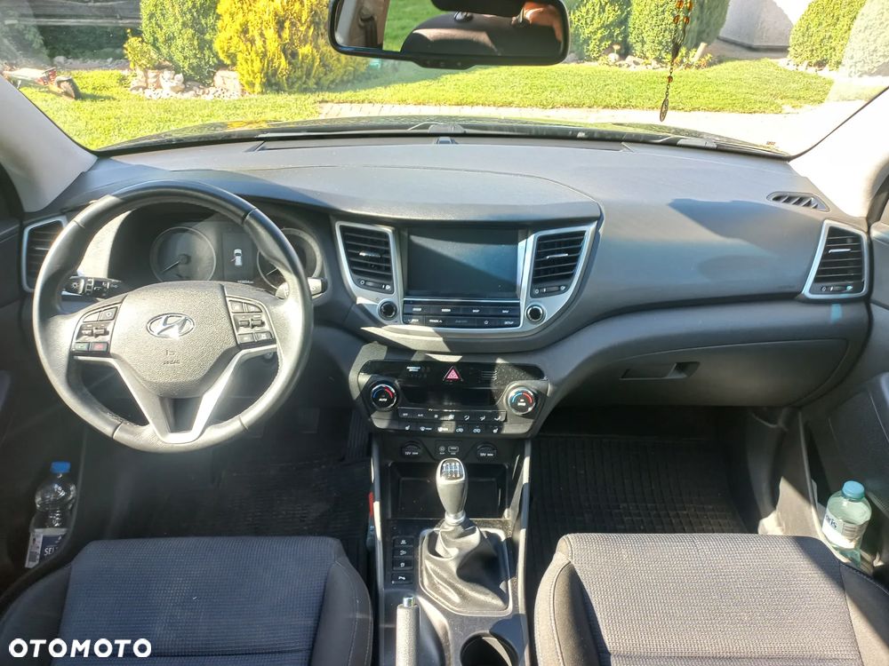 Hyundai Tucson 1.7 CRDI BlueDrive Classic 2WD - 10