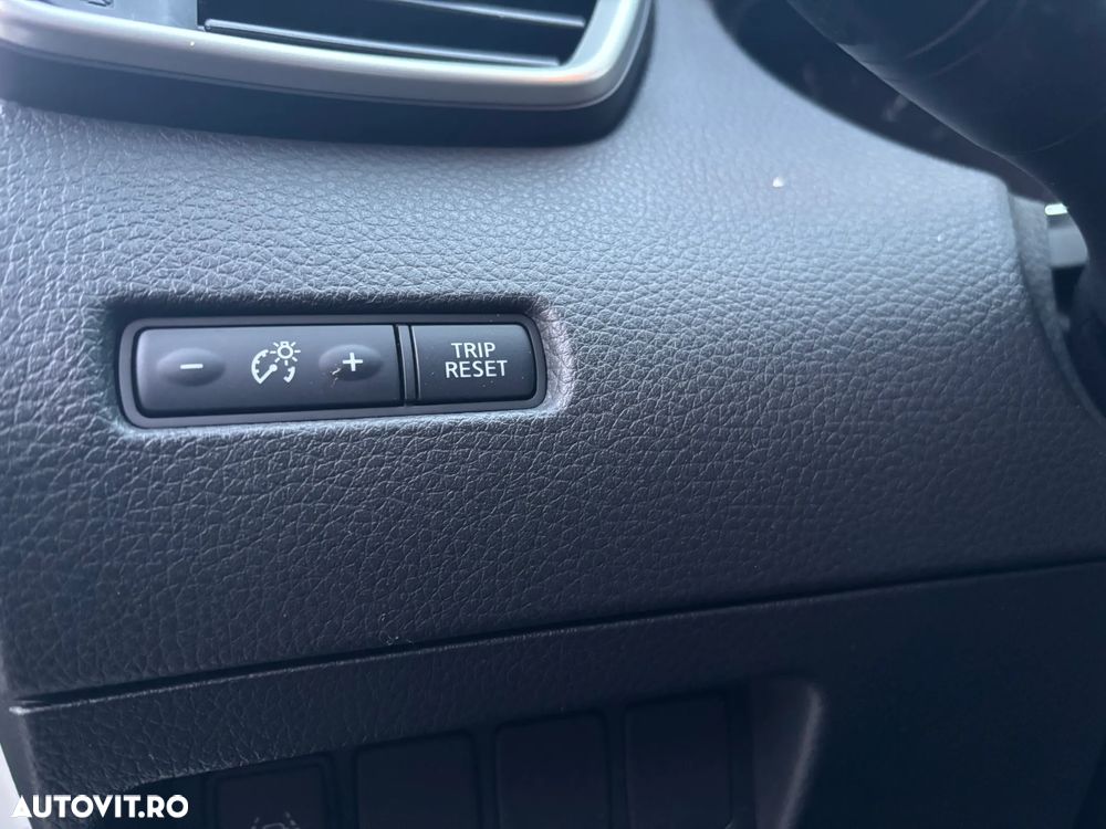 Nissan Qashqai 1.6 DCI TEKNA+ - 29