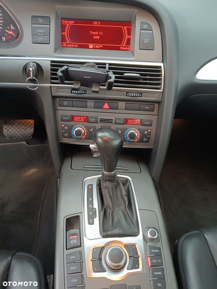 Audi A6 Limousine 2.4 Multitronic - 26