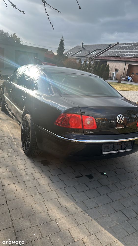 Volkswagen Phaeton - 31