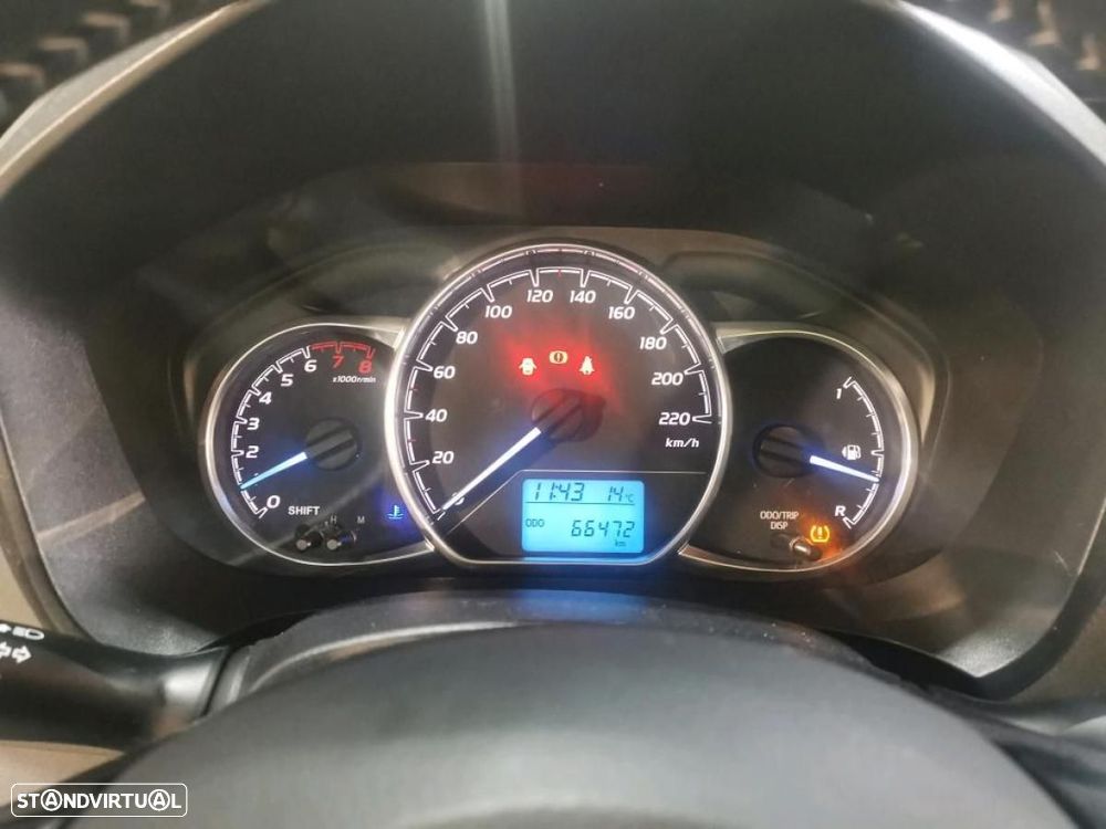 Toyota Yaris 1.0 VVT-i Comfort - 6
