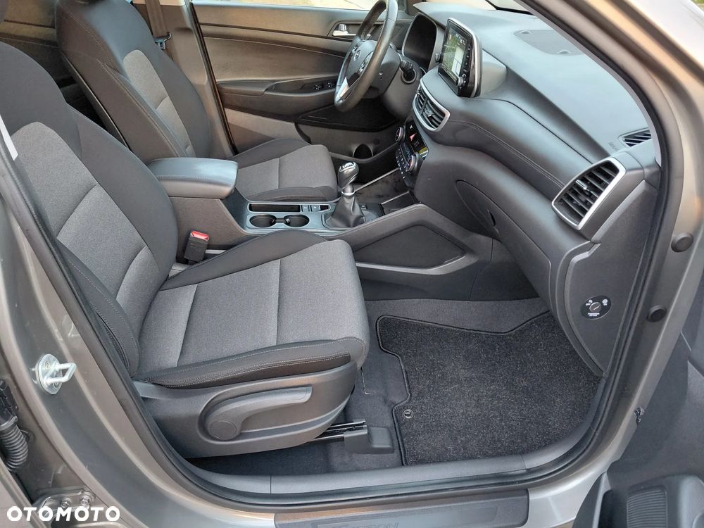 Hyundai Tucson 1.6 GDi 2WD Select - 30