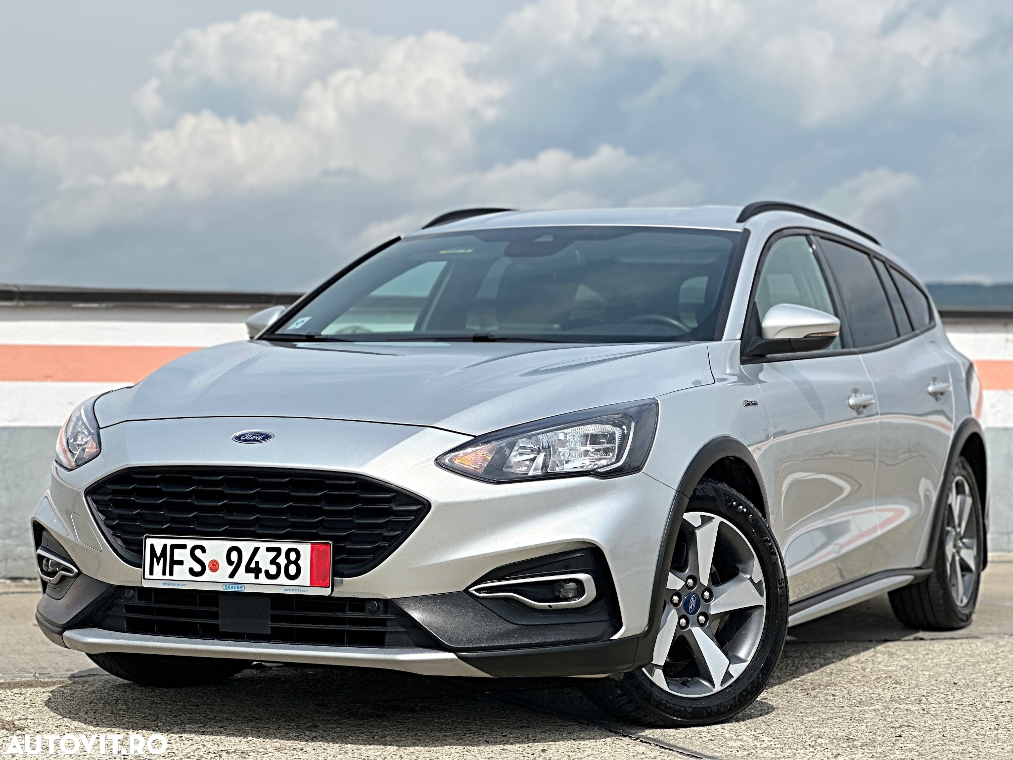 Ford Focus Turnier 2.0 EcoBlue Start-Stopp-System Aut. ACTIVE X - 2