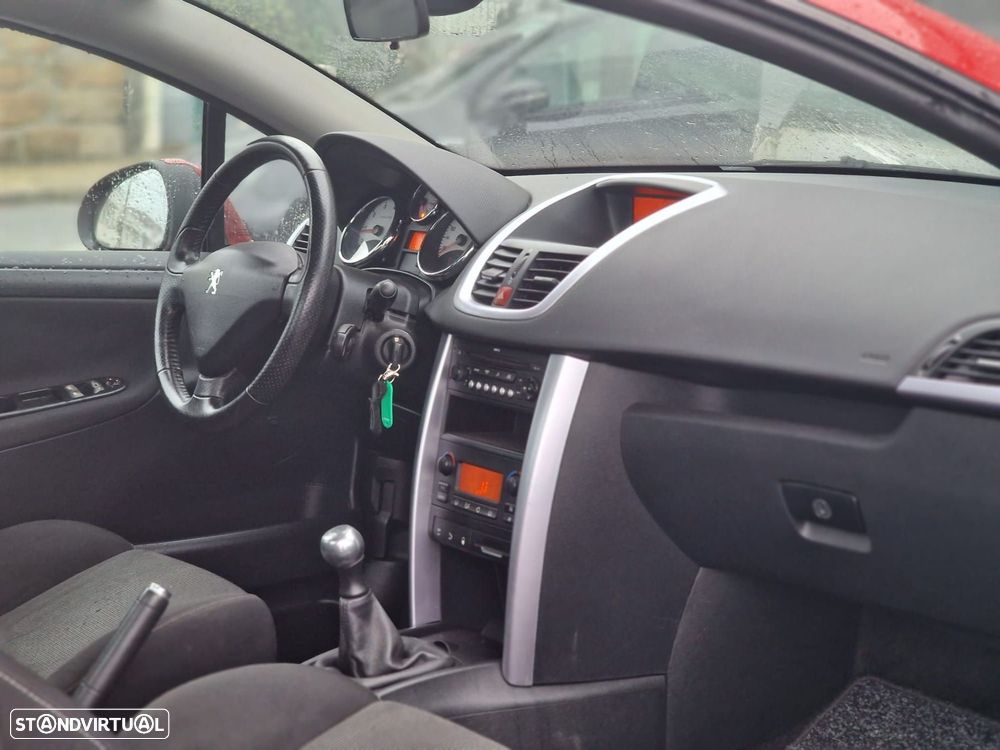 Peugeot 207 CC 1.6 - 11