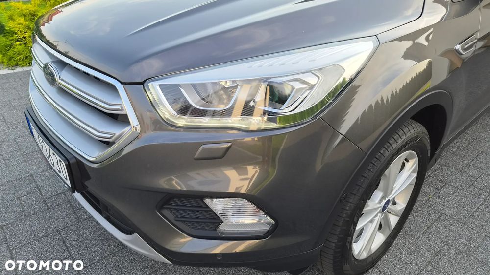 Ford Kuga 1.5 EcoBoost 2x4 Titanium - 31