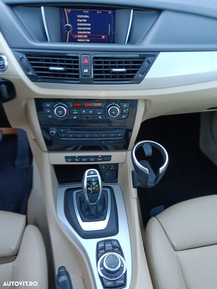 BMW X1 xDrive20d Aut. Sport Line - 15