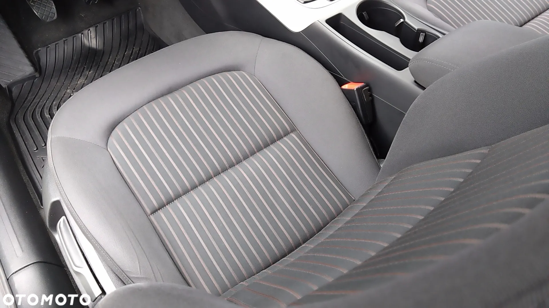 Audi A4 2.0 TDI - 6