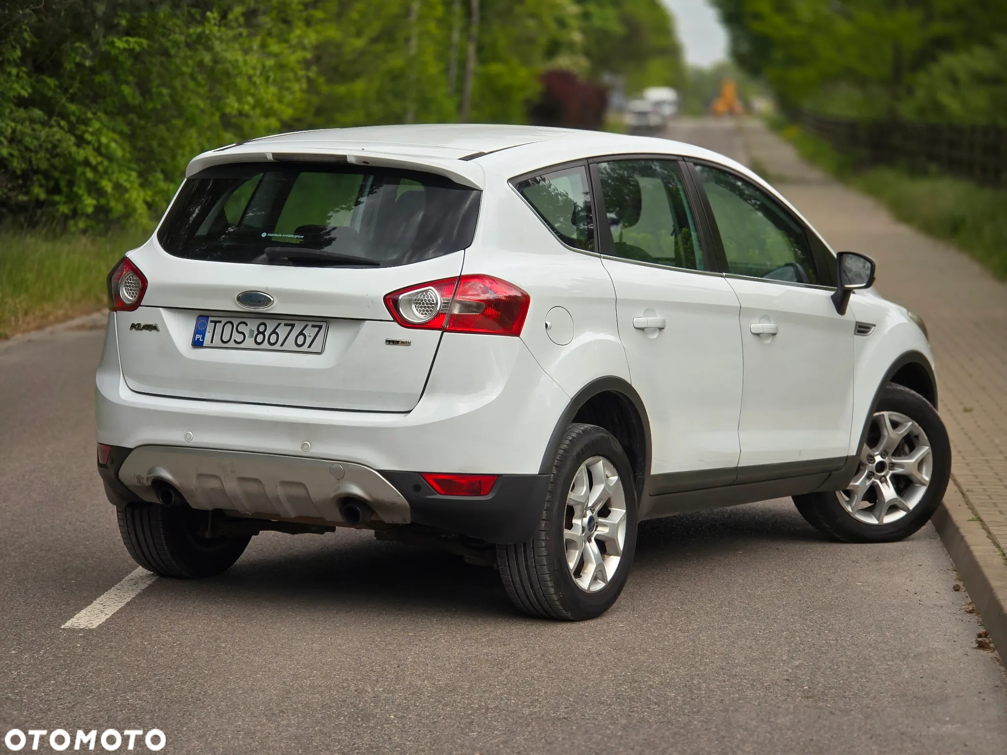 Ford Kuga 2.0 TDCi Titanium - 4