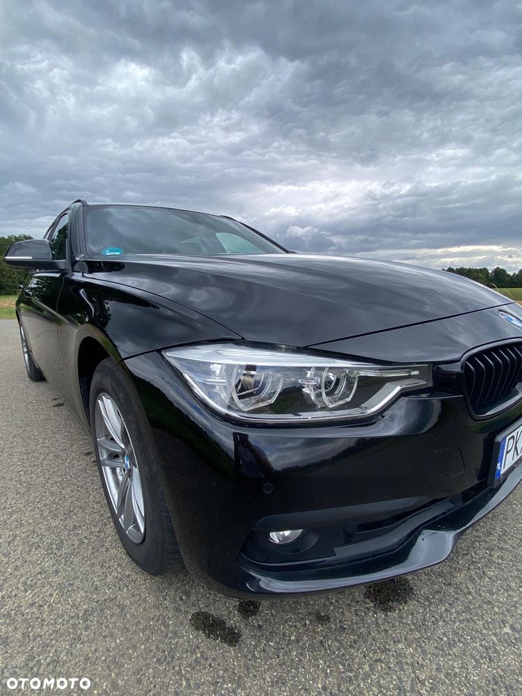 BMW Seria 3 320d xDrive - 4