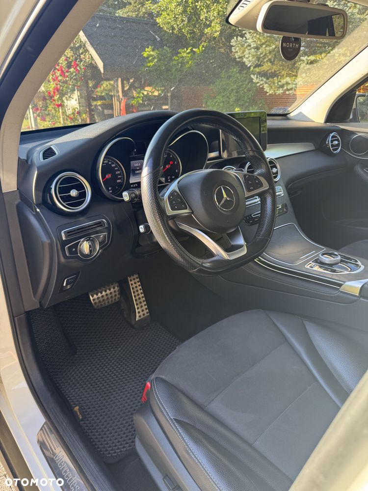 Mercedes-Benz GLC - 7