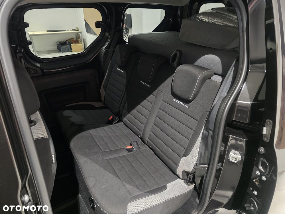 Dacia Dokker 1.3 TCe Stepway - 10