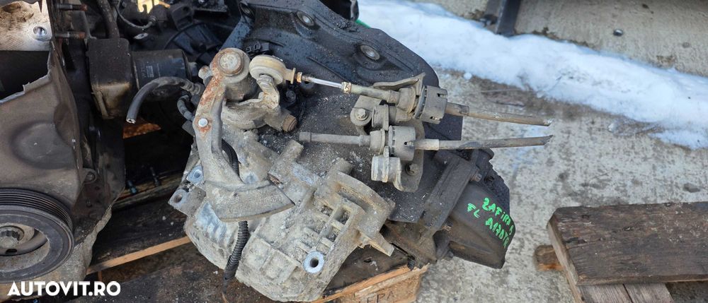 Cutie viteze manuala 6 trepte Opel Astra H 1.7 CDTI 2007 / 2008 2009 - 1