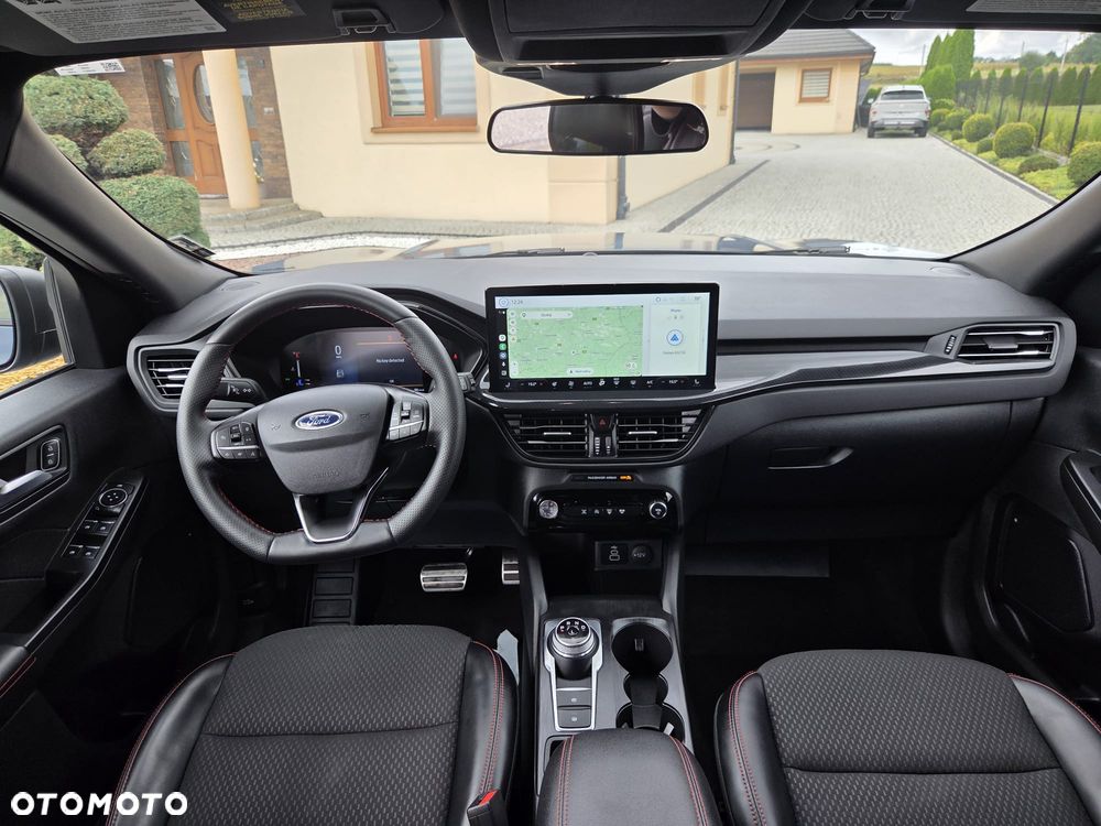 Ford Kuga - 17