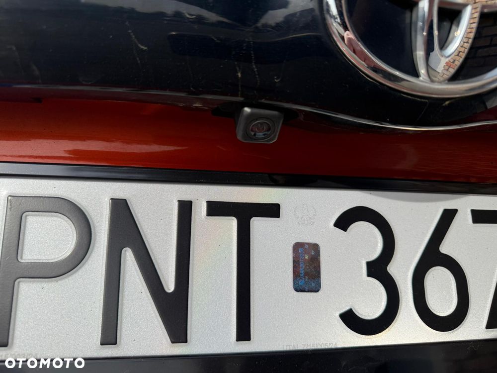 Toyota Yaris 1.5 VVT-i Luxe - 8