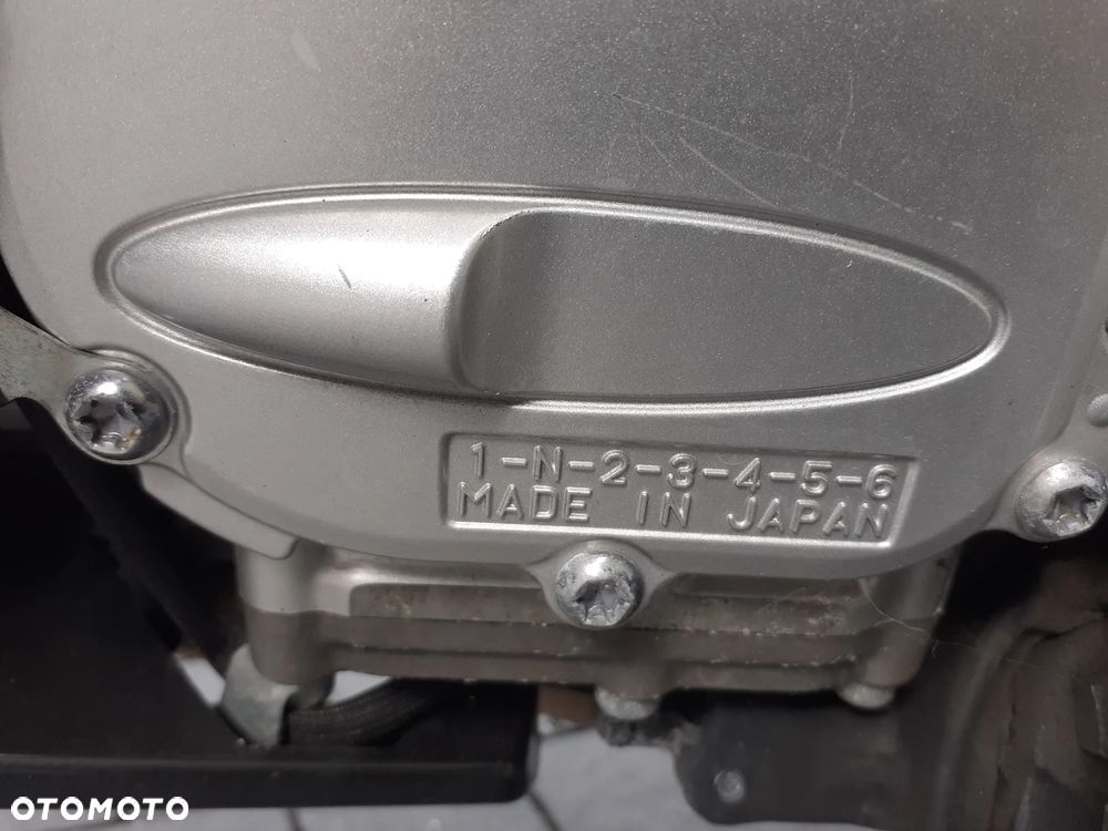 Yamaha FJR - 24