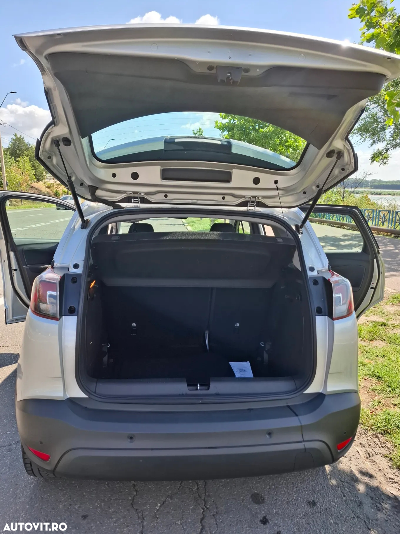 Opel Crossland - 15