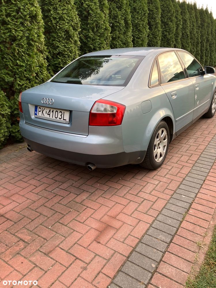 Audi A4 - 4