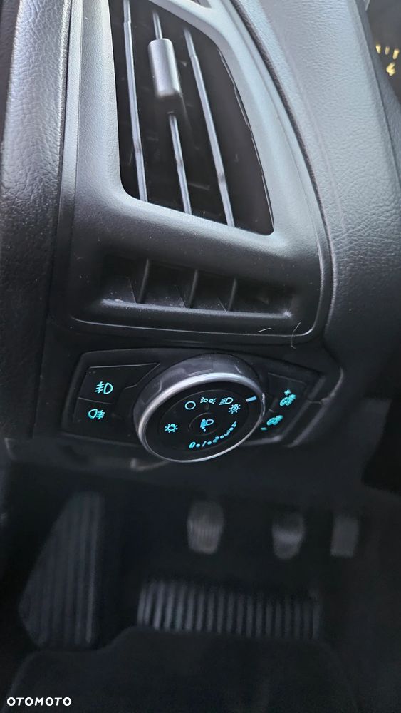 Ford Focus 1.0 EcoBoost Platinium X ASS - 18