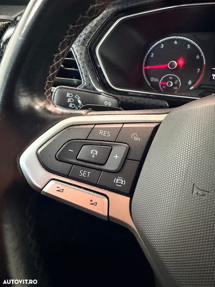 Volkswagen T-Cross 1.0 TSI DSG Life - 10