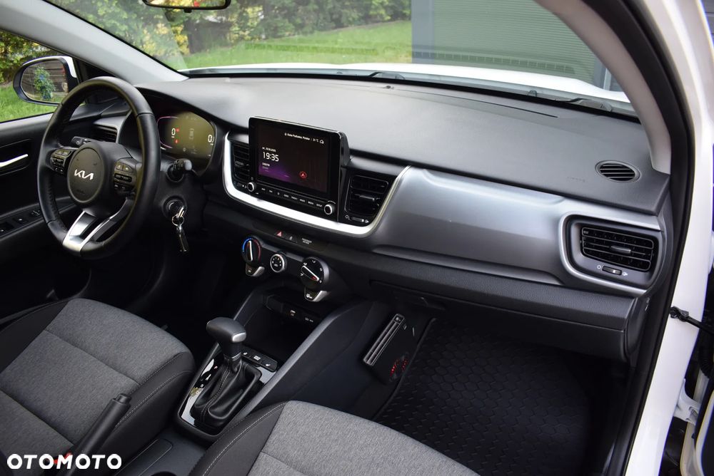 Kia Stonic - 35