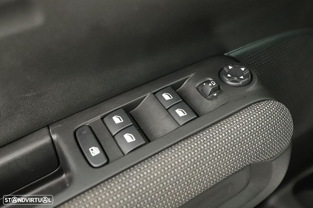 Citroën C3 Aircross 1.2 PureTech C-Series - 20
