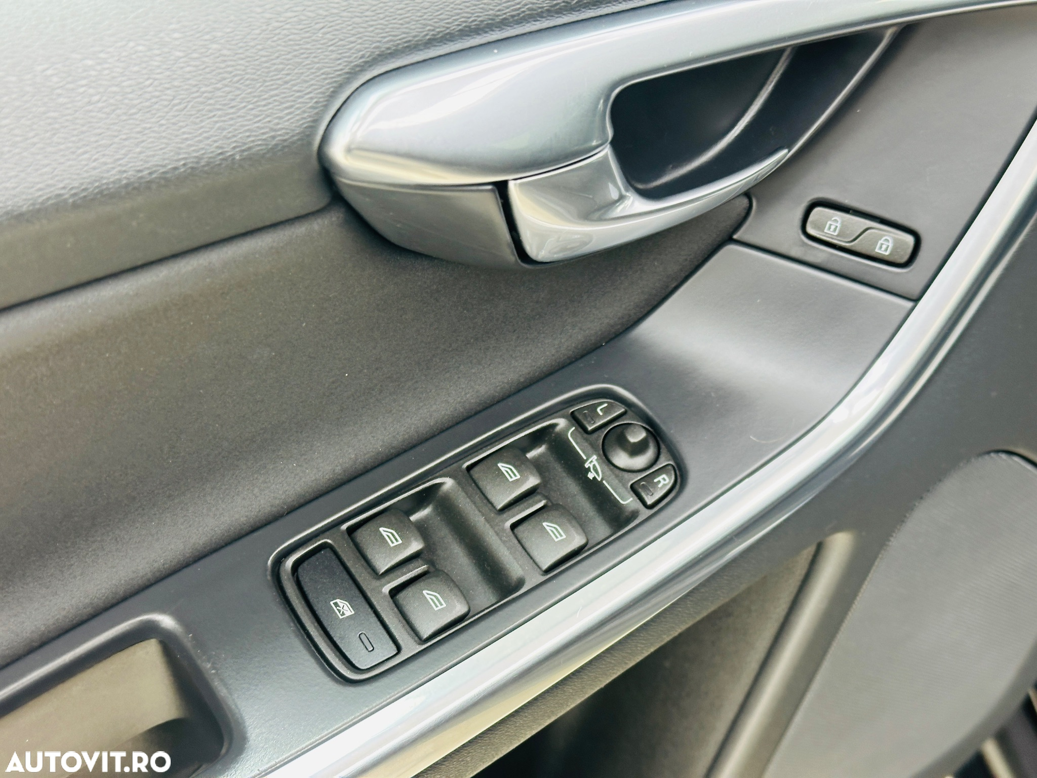Volvo XC 60 - 15