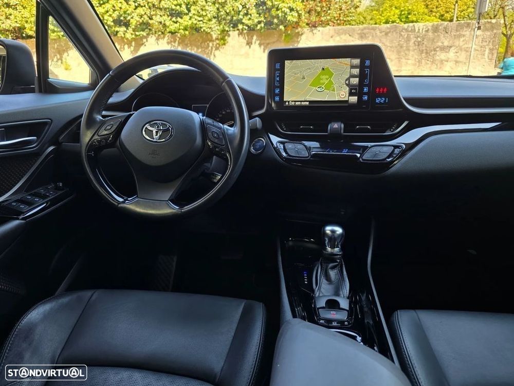 Toyota C-HR 1.8 HSD Exclusive+P.Luxury - 17