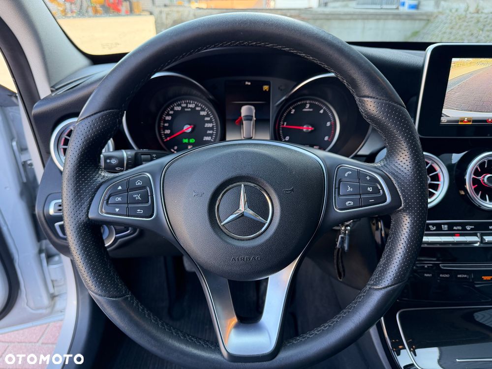 Mercedes-Benz Klasa C - 23