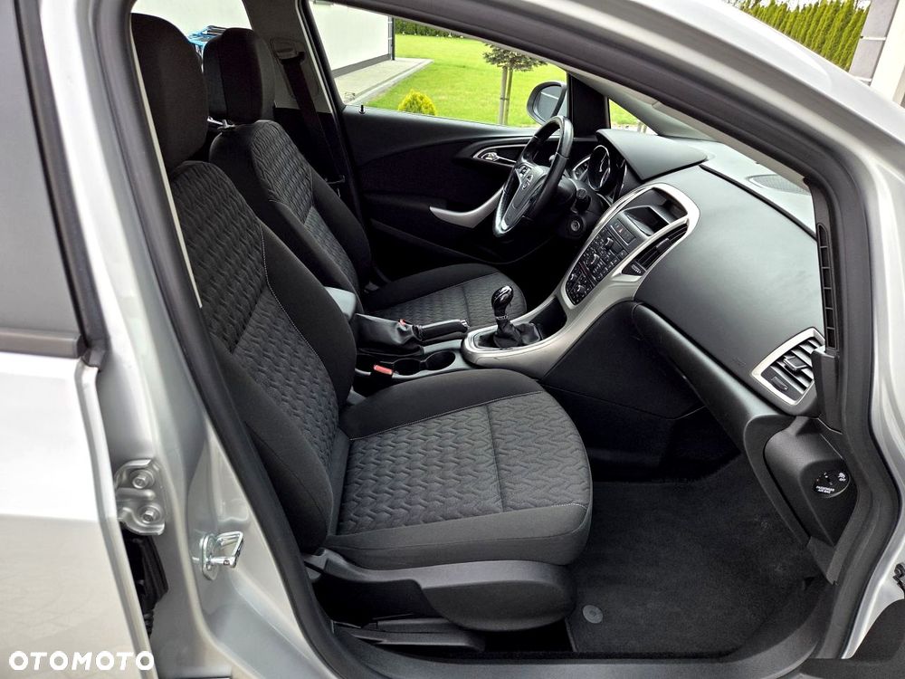 Opel Astra - 17