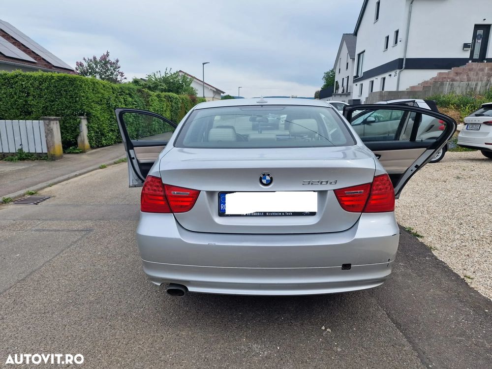 BMW Seria 3 ver-320d - 2