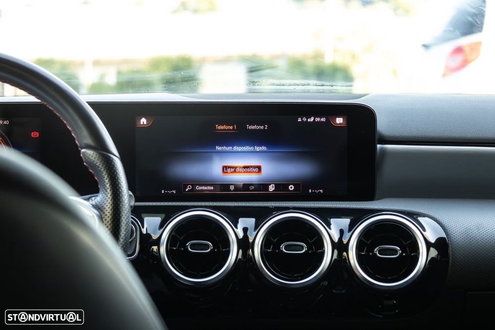 Mercedes-Benz A 250 e AMG Line - 29