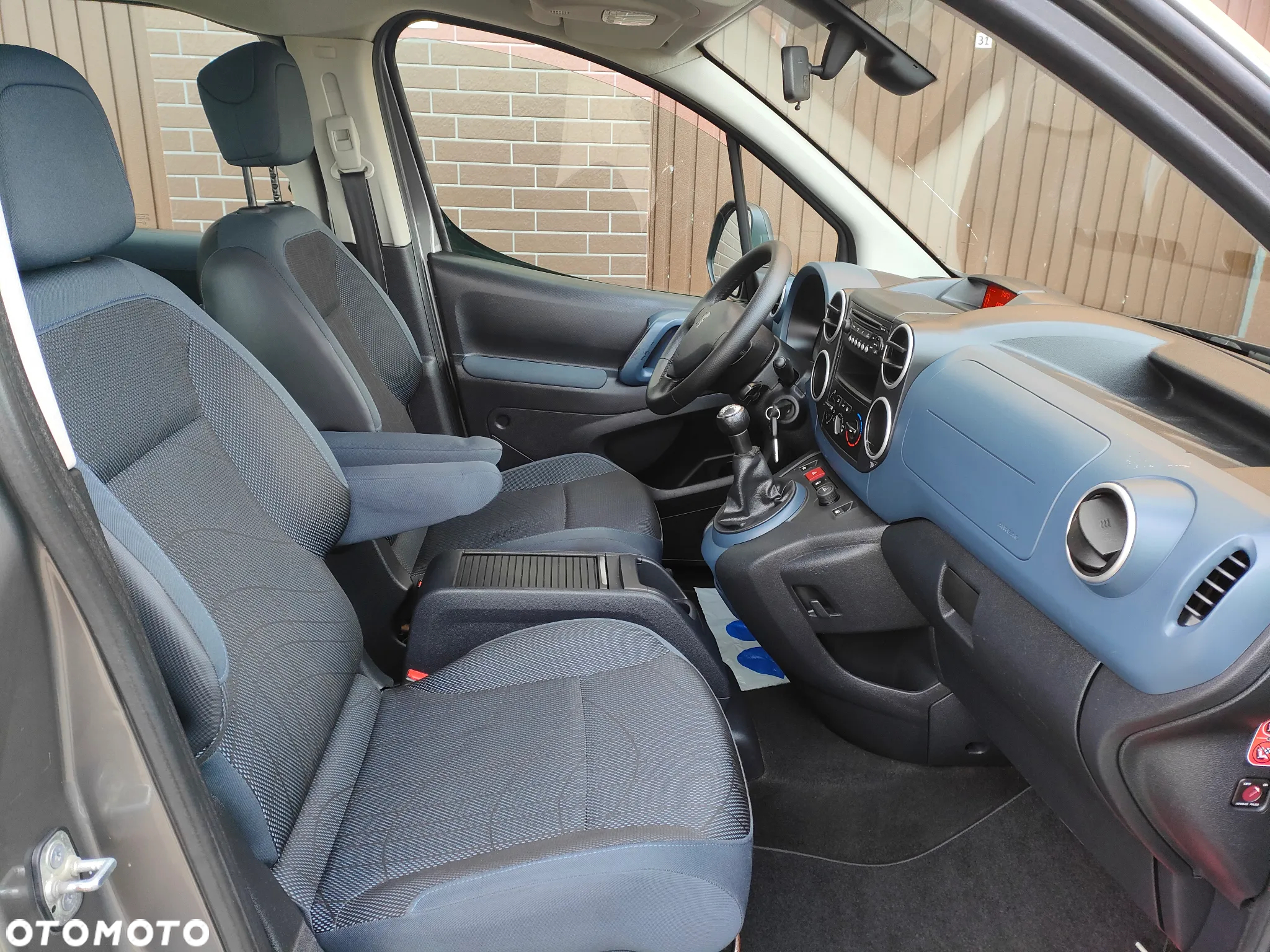 Peugeot Partner 1.6 HDi Outdoor 7os - 13